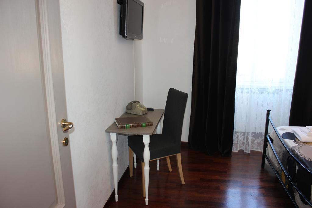 Casa Vacanze Voglia Di Roma Exterior foto